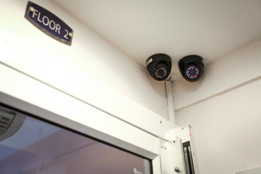 Hostel 8 Sukhumvit Soi 8 Bangkok Szoba fotó